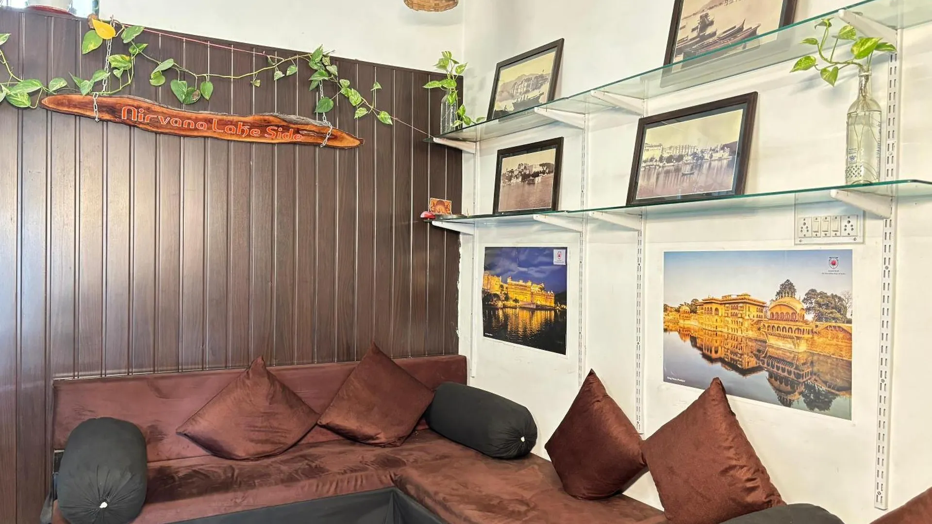 Guest house Hotel Nirvana Lakeside Udaipur